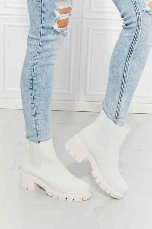 Matte Chelsea Boots in White